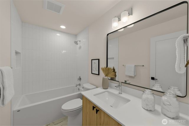 11413 NE 91st Street, Kirkland, WA 98033