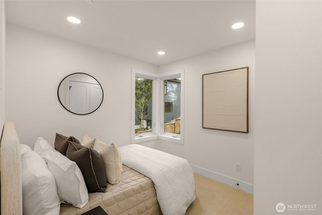 11413 NE 91st Street, Kirkland, WA 98033