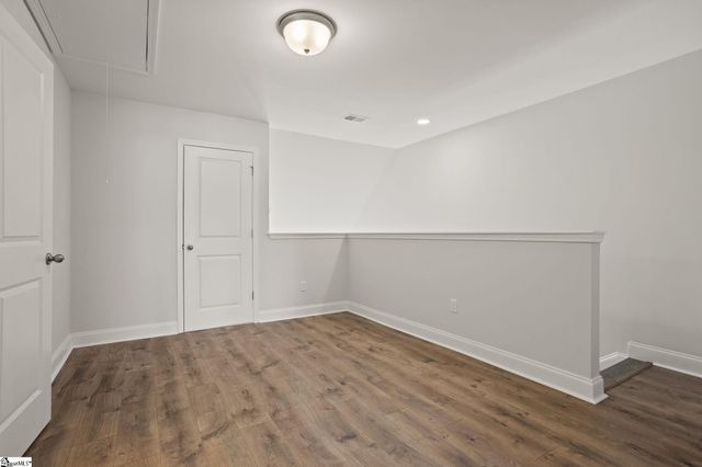 220 Lake Greenwood Boulevard, Greenwood, SC 29649