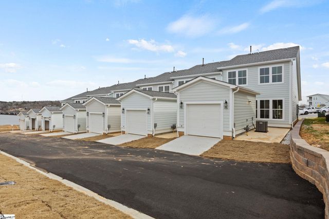 220 Lake Greenwood Boulevard, Greenwood, SC 29649