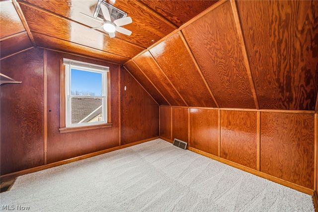 15904 Claridon Troy Road, Burton, OH 44021