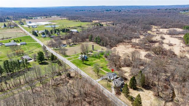 15904 Claridon Troy Road, Burton, OH 44021