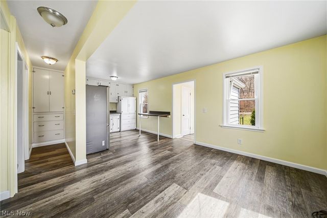 15904 Claridon Troy Road, Burton, OH 44021