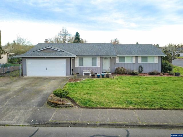 4912 Settlers Dr NE, Salem, OR 97305