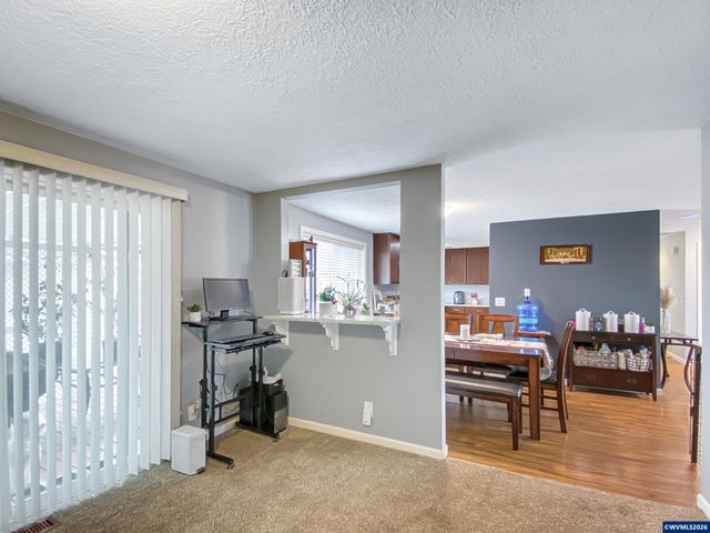 4912 Settlers Dr NE, Salem, OR 97305