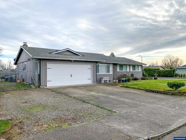 4912 Settlers Dr NE, Salem, OR 97305