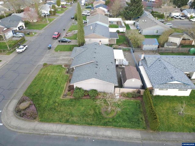 4912 Settlers Dr NE, Salem, OR 97305