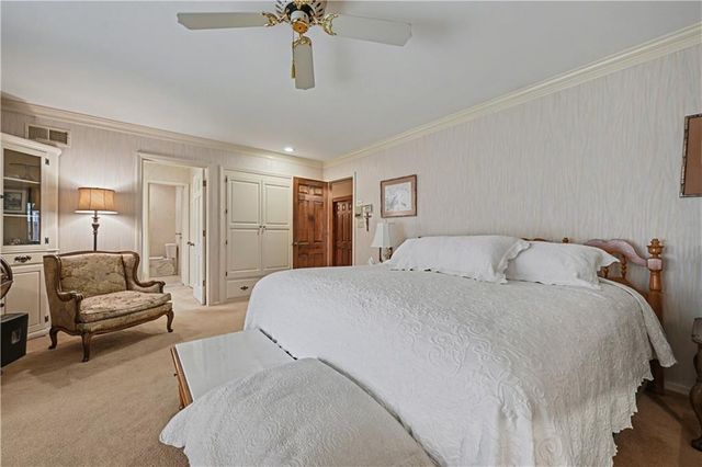 12893 Cambridge CT Court, Leawood, KS 66209