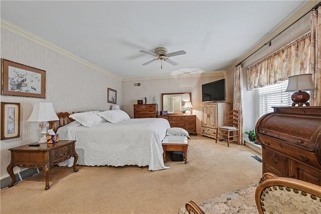 12893 Cambridge CT Court, Leawood, KS 66209