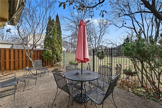 12893 Cambridge CT Court, Leawood, KS 66209