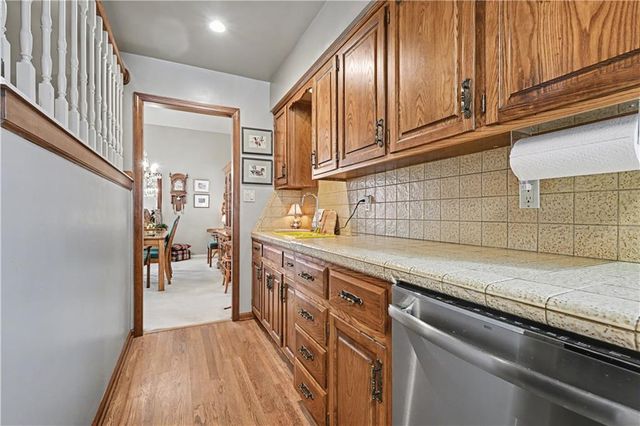 12893 Cambridge CT Court, Leawood, KS 66209