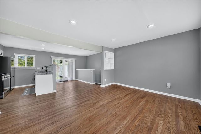 34330 Florence Street, Westland, MI 48185
