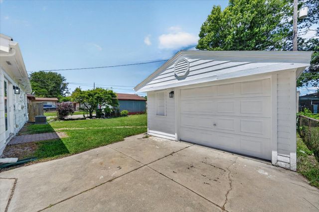 34330 Florence Street, Westland, MI 48185