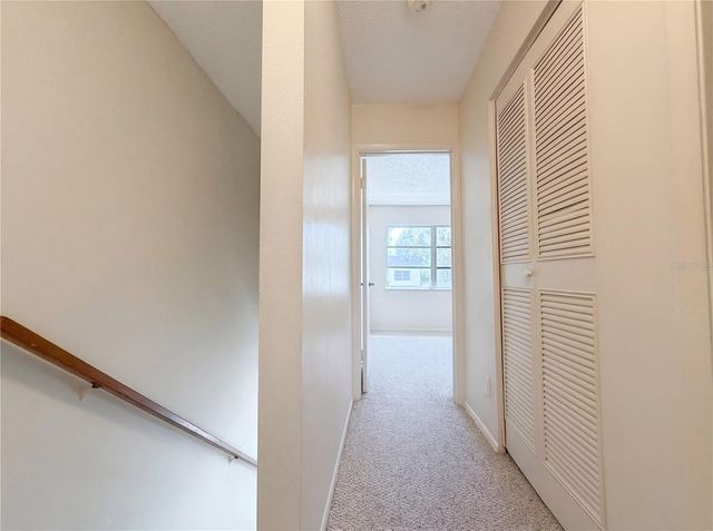 219 AMHERST AVENUE 105, Sarasota, FL 34232