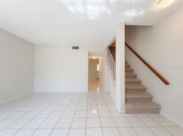 219 AMHERST AVENUE 105, Sarasota, FL 34232