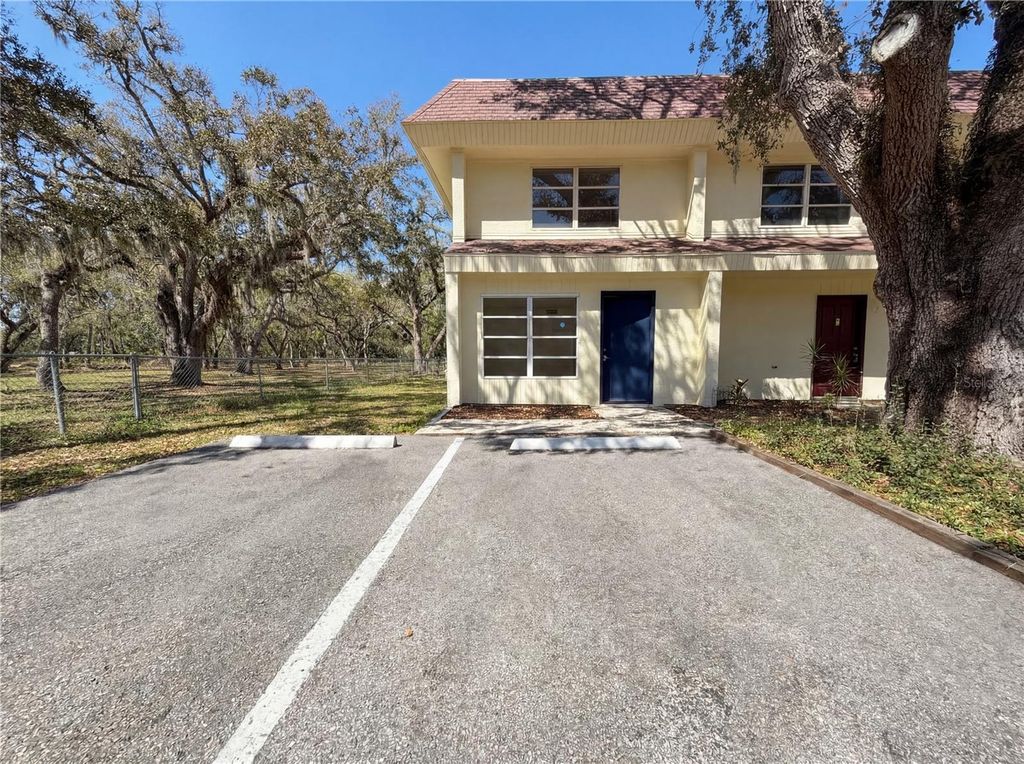 219 AMHERST AVENUE 105, Sarasota, FL 34232