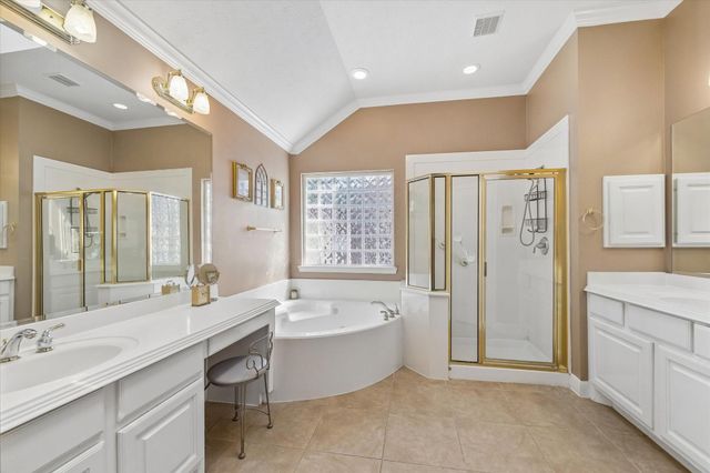 8923 Four Leaf Drive, Sugar Land, TX 77479
