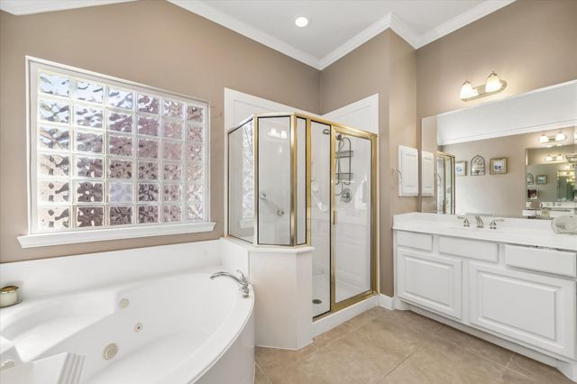 8923 Four Leaf Drive, Sugar Land, TX 77479