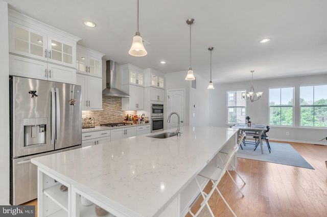 3057 ALAN SHEPARD, Oak Hill, VA 20171