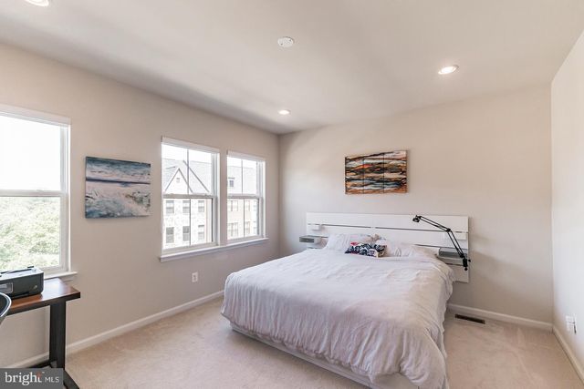 3057 ALAN SHEPARD, Oak Hill, VA 20171