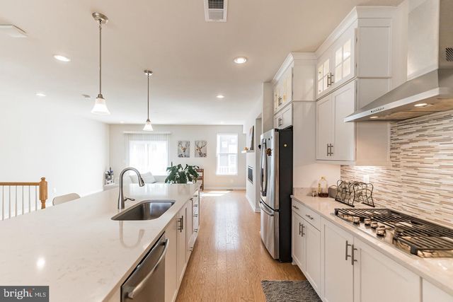 3057 ALAN SHEPARD, Oak Hill, VA 20171