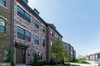 3057 ALAN SHEPARD, Oak Hill, VA 20171