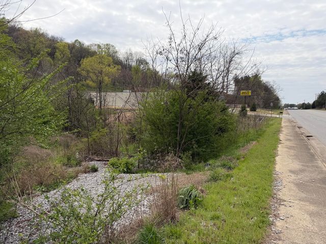 6587 Fairview Road, Hixson, TN 37343