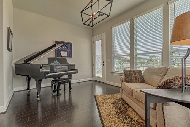 271 Spotted Saddle Court, The Woodlands, TX 77382