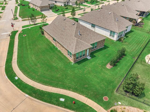 271 Spotted Saddle Court, The Woodlands, TX 77382