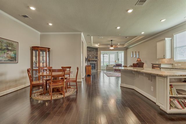 271 Spotted Saddle Court, The Woodlands, TX 77382
