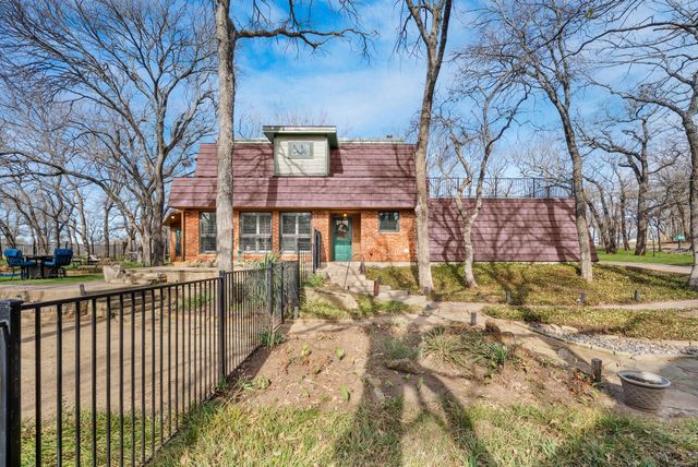 2271 Shoreline Drive, Flower Mound, TX 75022