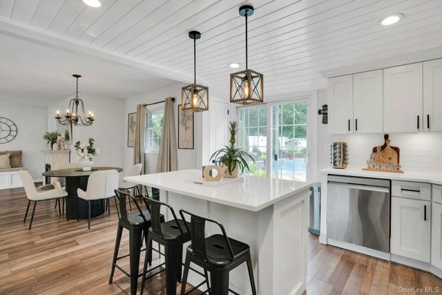 12 Rachel Avenue, Commack, NY 11725