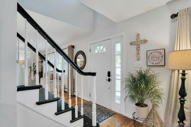 12 Rachel Avenue, Commack, NY 11725