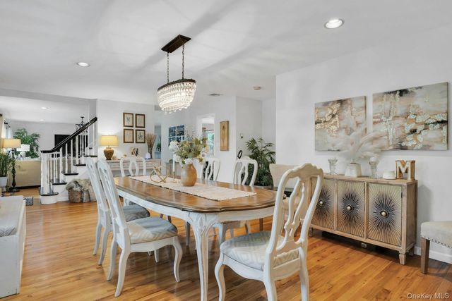 12 Rachel Avenue, Commack, NY 11725