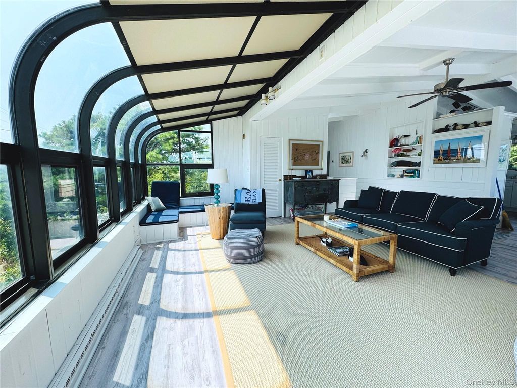 83 Hawser Drive, Oak Beach, NY 11702 — photo 3