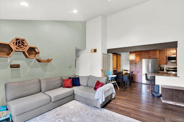 3345 S Ammons Street 5-202, Lakewood, CO 80227