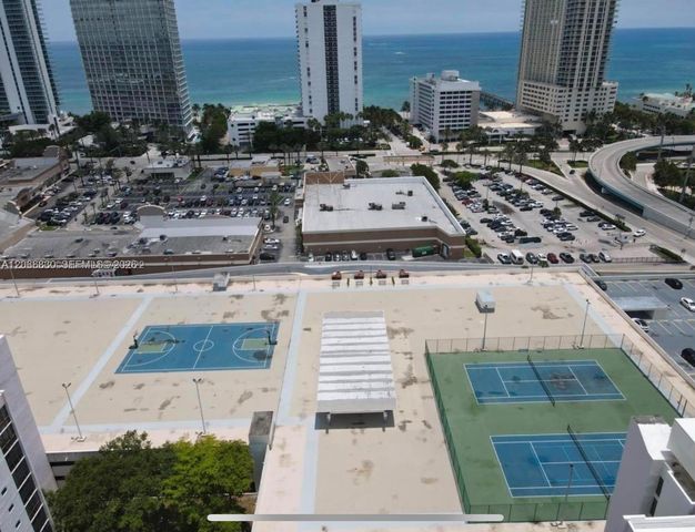 17011 N Bay Road 1005, Sunny Isles Beach, FL 33160