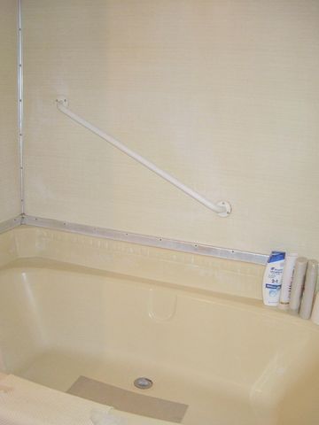 1061 Lee Roze Lane, Grants Pass, OR 97527