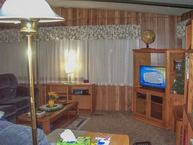 1061 Lee Roze Lane, Grants Pass, OR 97527