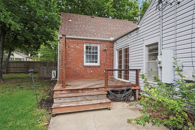 3102 E 2nd Street, Tulsa, OK 74104