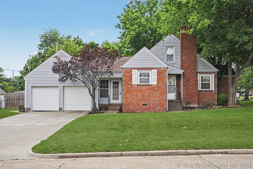 3102 E 2nd Street, Tulsa, OK 74104