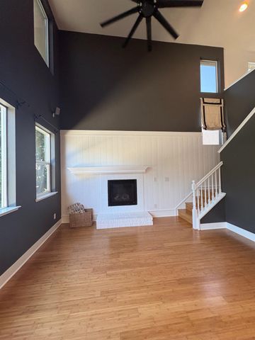 2141 Eldmire Way, Roseville, CA 95747