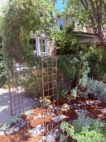 2141 Eldmire Way, Roseville, CA 95747