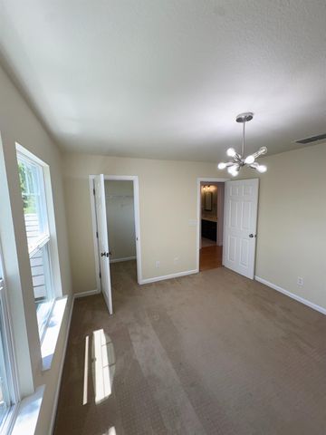 2141 Eldmire Way, Roseville, CA 95747