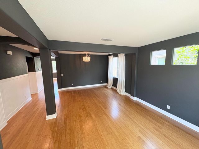 2141 Eldmire Way, Roseville, CA 95747