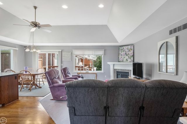 14822 Village Park Circle, Shelby Twp, MI 48315