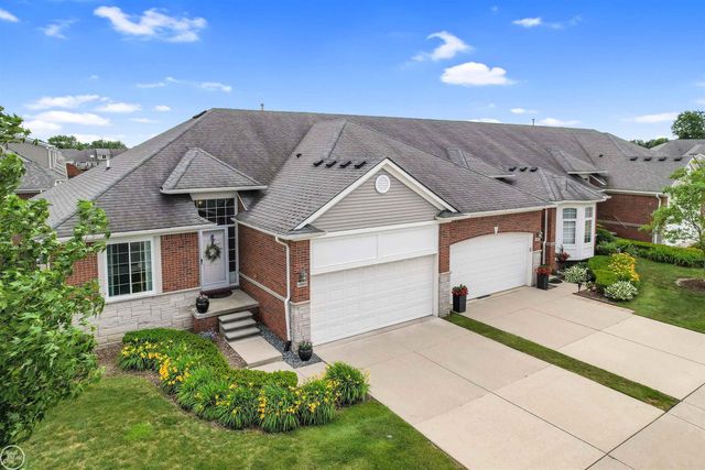 14822 Village Park Circle, Shelby Twp, MI 48315
