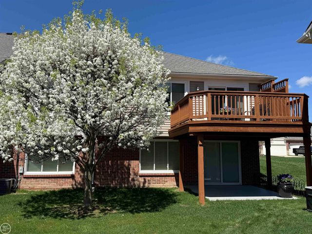 14822 Village Park Circle, Shelby Twp, MI 48315