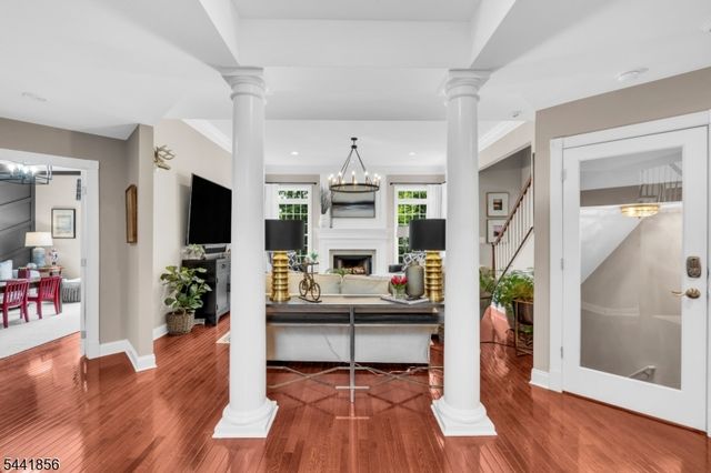 29 Crownview Ct, Sparta Twp., NJ 07871