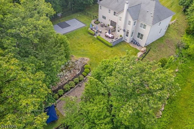 29 Crownview Ct, Sparta Twp., NJ 07871